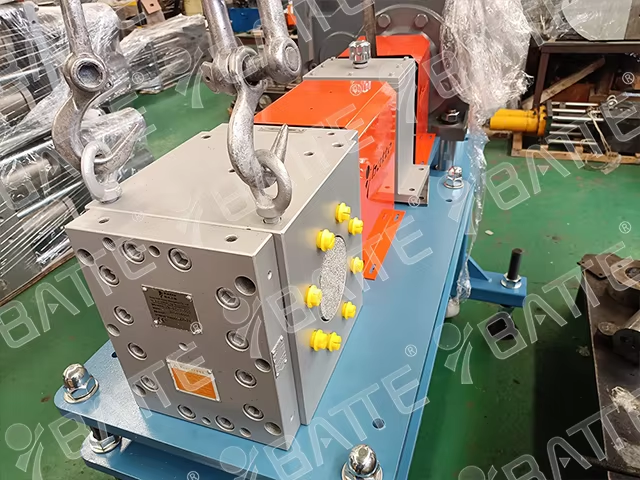 thermoplastic melt pump manufacturer