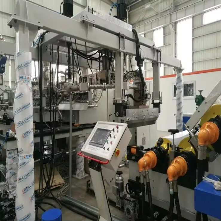 PET sheet extrusion melt pump