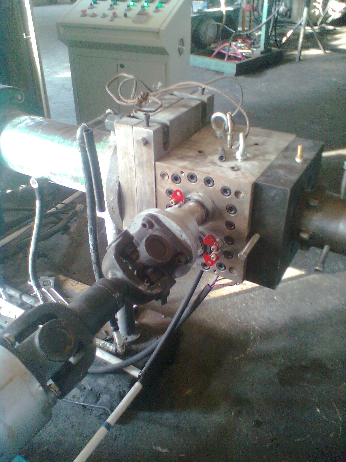 rubber manufacturing melt pump