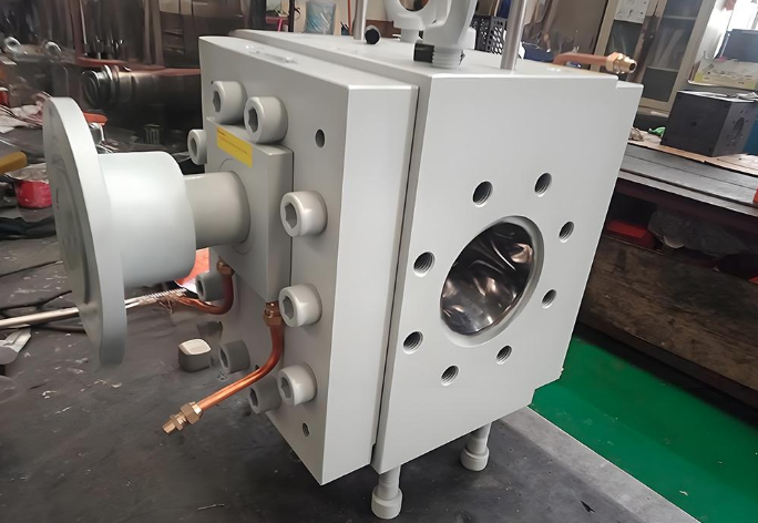 polymer melt gear pump