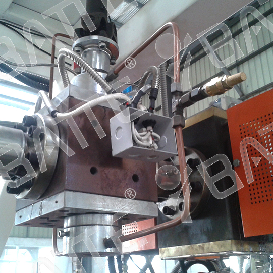 melt metering pump